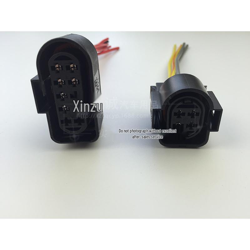 

Volkswagen Jetta Headlight Plug