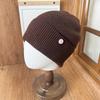 Minimalist wind, small buckle on the side, cold hat, autumn and winter vertical strip flanging knitted hat, soft waxy texture, temperature-locked woo