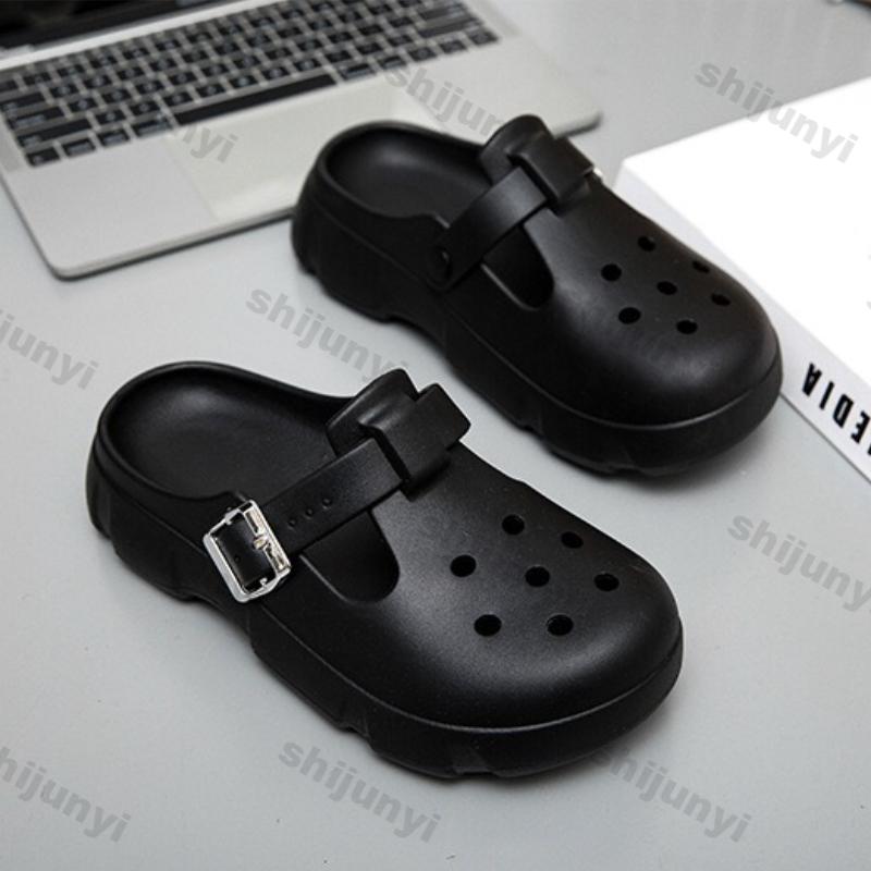 Fashion Women Shoes 2025 Summer new Platform Height Increase Buckle Strap Mary Jane Shoes Outdoor Fashion Non Slip Beach Half Drag Shoes