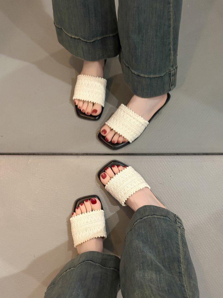 

Женские шлепанцы на плоской подошве 2025 весна-лето уличная одежда богемный стиль шлепанцы на перемычке модные ретро пляжные сандалии женская обувь 35