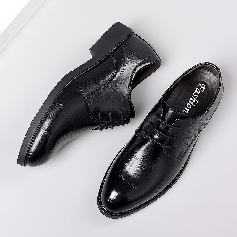 Business dress leather shoes men's leather soft sole pointed British casual shoes groom sole suit wedding shoes foreign trade
