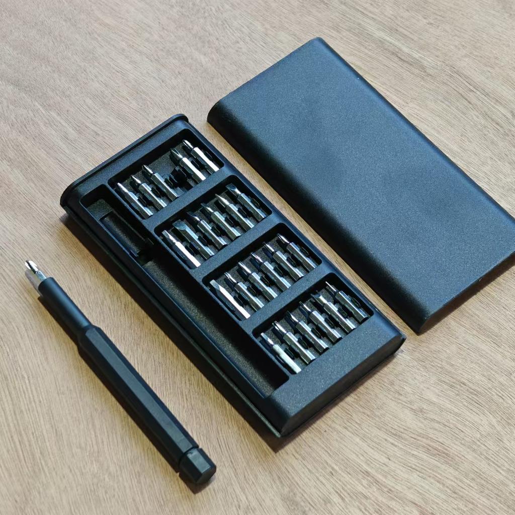 24 Piece Set of Precision Screwdrivers,suitable for Disassembling Mobile Phones,home Computers,cross Shaped and Irregular Shapes