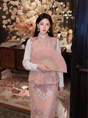 Chinese Frog Button Jacquard Vest & Half Skirt Set with Embroidery & Sequins - Women's Fashion P0124