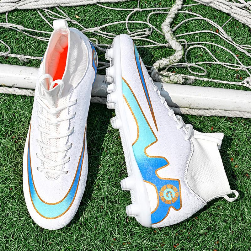 A pair of 2025 football shoes, women's broken nails, high-top training shoes, boys and teenagers, student competition, spike sneakers