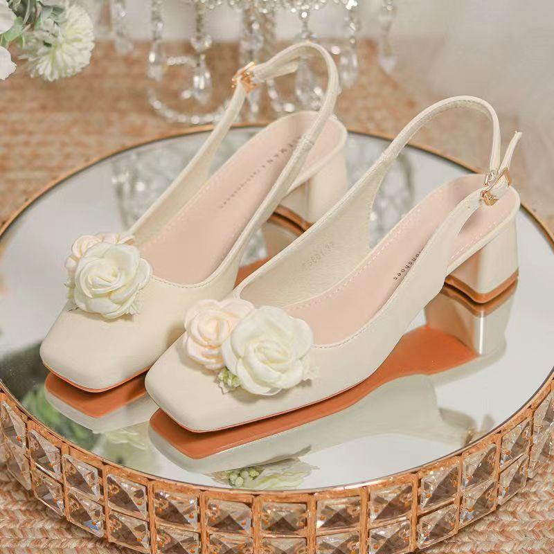 

Новая сумка-голова в китайском стиле с пустой квадратной головой и сандалиями для женщин 2025 года, новые модели с юбками 40