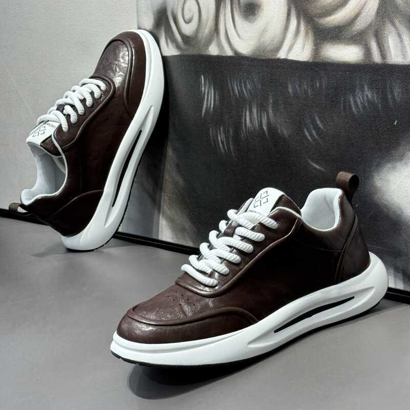 Shoes new autumn and winter solid color leather surface sports leisure soft sole heightening Forrest Gump shoes dad shoes