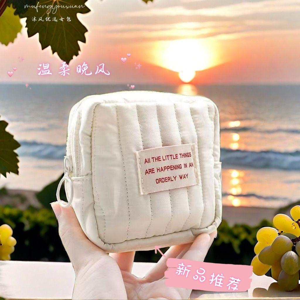 

New MINI cosmetic bag mouth red envelope aunt sanitary napkin storage bag Polaroid pure cotton anti-drop travel bag