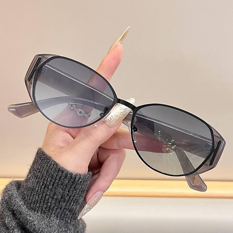 Cross-Border Luxury UV-Protection Cat-Eye Round Sunglasses