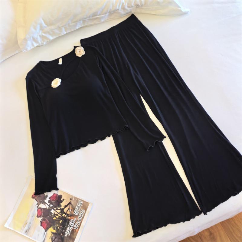 High-End Korean Spring & Autumn Women's Modal Cotton Home Wear Set with Rose Design and Chest Pad