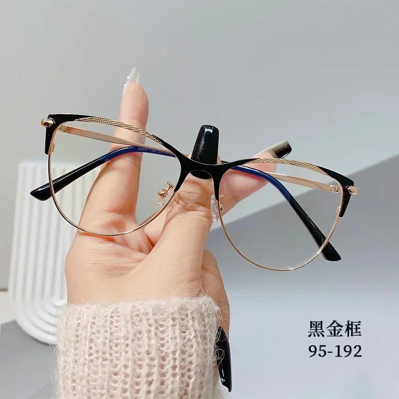 

Stylish Premium Computer Glasses Frame For Women Transparent Anti Blue Light Eye Wear For Men Designer Style Optical Glasses Eye Glasses