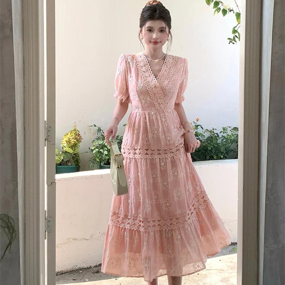 New Summer Fashionable Floral Embroidered Patchwork V-Neck Short-Sleeve Fitted Slimming Midi Dress Women's Holiday Vestidos