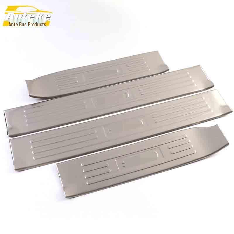 Yusheng S330 Nerezové ozdobné lišty prahů a nárazníku