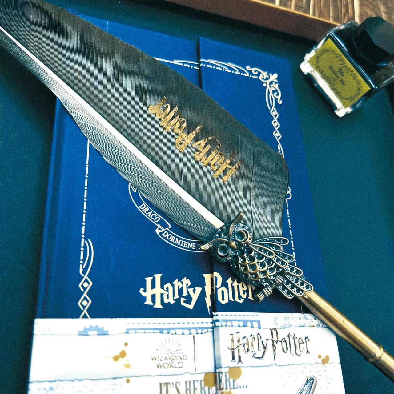 

Подарочный набор с пером, Поставка, Прямая продажа ретро-блокнотов, Разнообразие аксессуаров 0.5mm