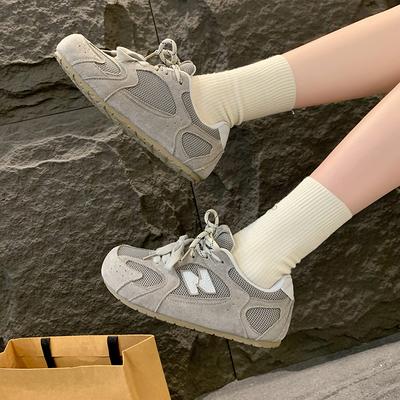 2025 nuovo paio di lacci da scarpe suola morbida scarpe da allenamento tedesche da donna in pelle con mesh traspirante scarpe sportive casual scarpe da donna scarpe alla moda da donna