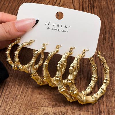 Ensemble Boucles d'Oreilles Cercle en Bambou Exagéré Punk pour Femmes Boucle d'Oreille Anneau Articulation Bambou Métal Vintage Bijoux Polyvalents pour Fête Inhabituels