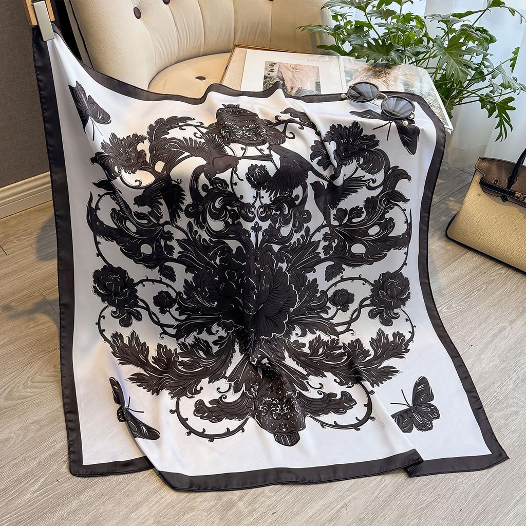 Spring and Summer Floral Design 90*90cm Women Scarf Sunscreen Foulard Shawl Hijab Female Hair Hijab Wraps Neckerchief Bandanda