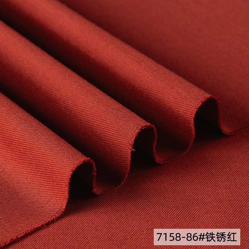 Seržový polyesterový materiál odolný proti pomačkání, mírně elastický, DIY angorově červený jarní a podzimní oblek, uniforma, pracovní bunda, látka