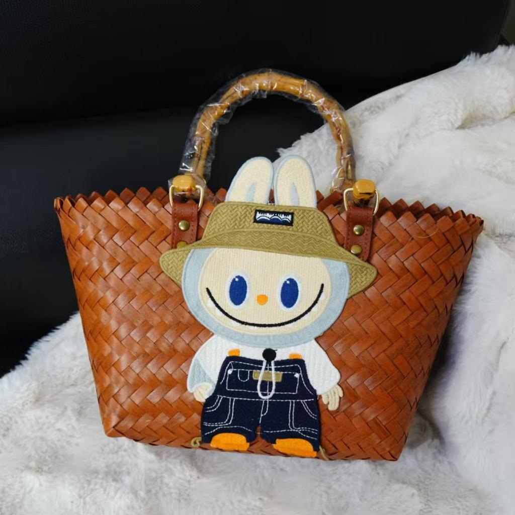 Labubu Summer new style net red woven basket bag shoulder handbag women's bag cute pull cloth cartoon rattan bag CLE