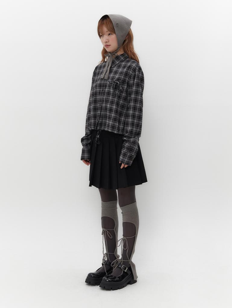 TUOMIO Tm Symbol Pleats Skirt [Black]
