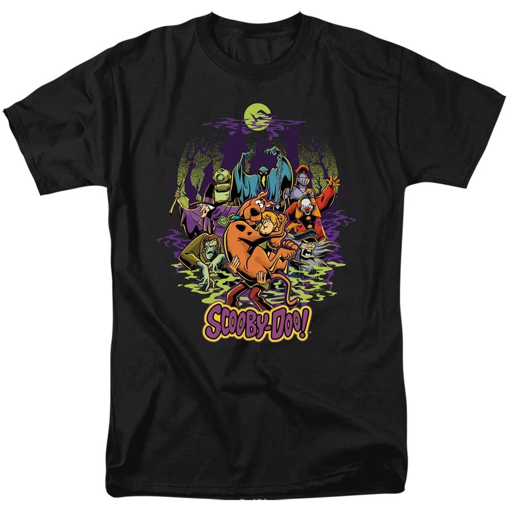 Scooby-Doo! - And Shaggy Chased By Monsters - Adult Unisex T-Shirt - Black S