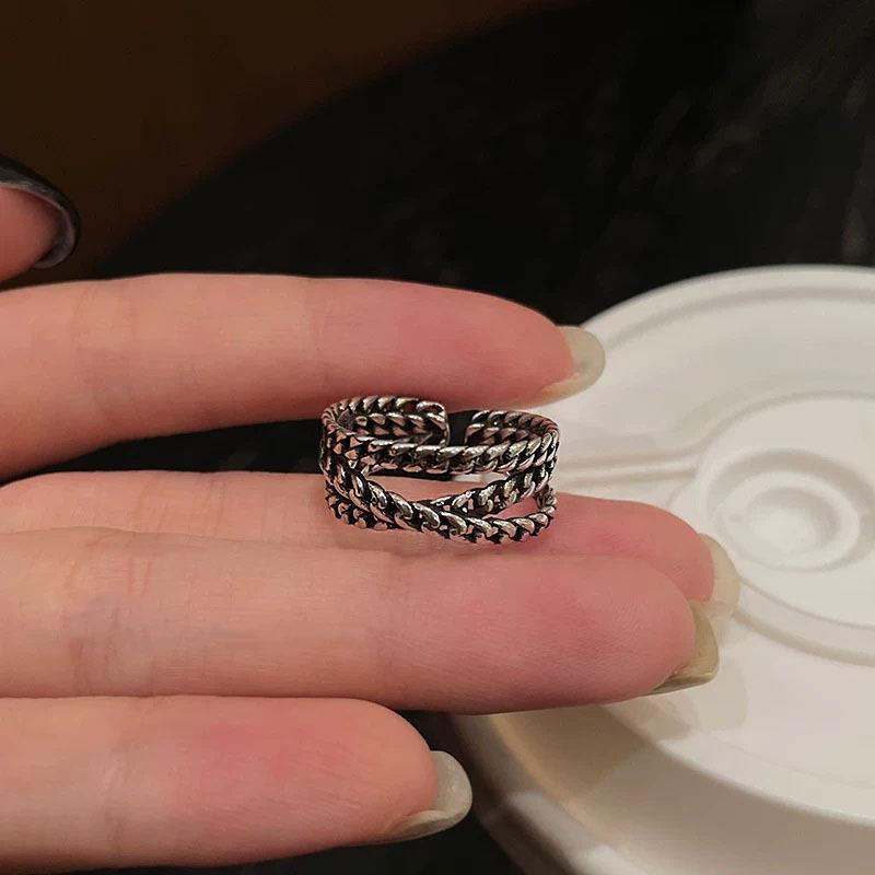 Women s Antique Cross Metal Open Ring - Retro Index Finger Design, High-End Stacking Accessory Adjustable Open Size