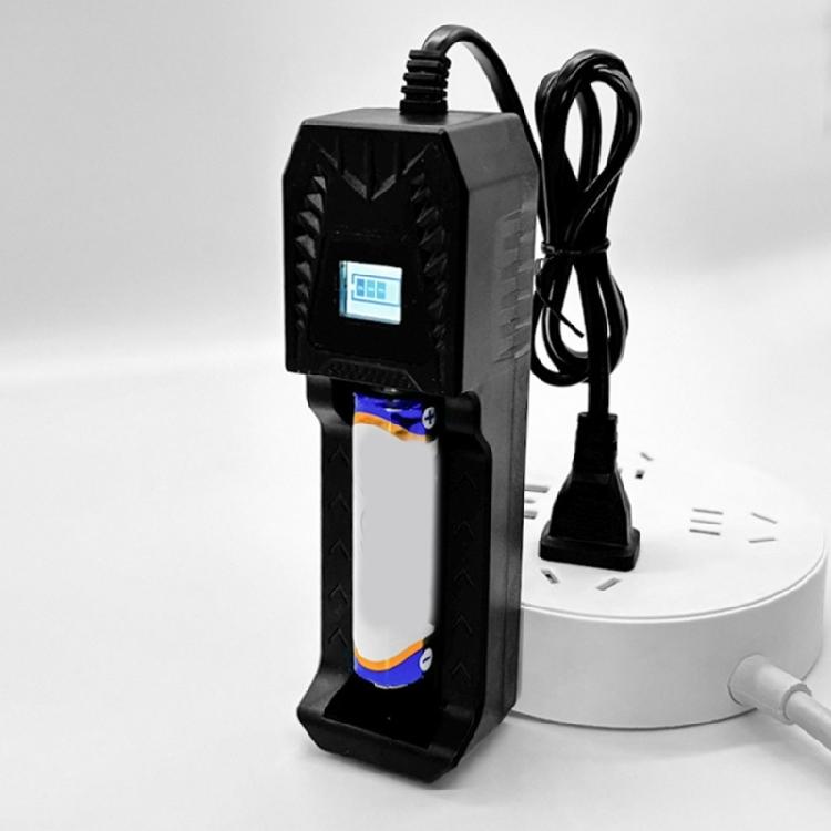 Single Bay 18650 Battery Charging Fast ChargingFor NiMH Batteries Wide Compatibility 8 Protections LCD Display
