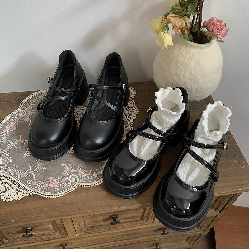 

Round-toed Versatile Thick-soled New Retro Shallow Toe Single Shoes 35