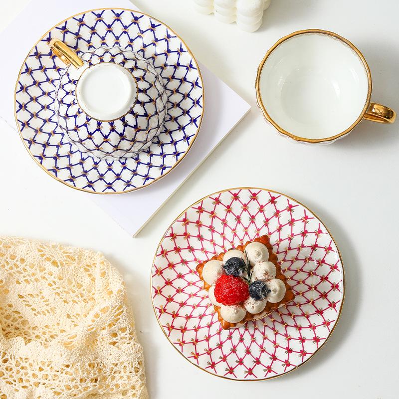 Kostní porcelán v severském stylu zlatá rukojeť kávový hrnek keramický vysoce kvalitní hrnek na mléčný čaj kreativní hrnek na odpolední čaj černý čaj