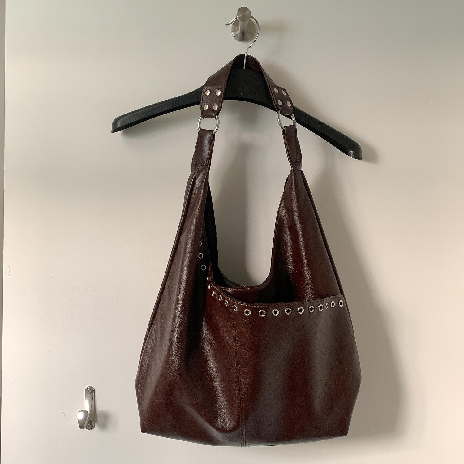 

Soft Leather Shopper Purse Soft Hobo Underarm Handbags Rivet Tote Bag Fashion Women S Large Tote For School Work Women S коричневый