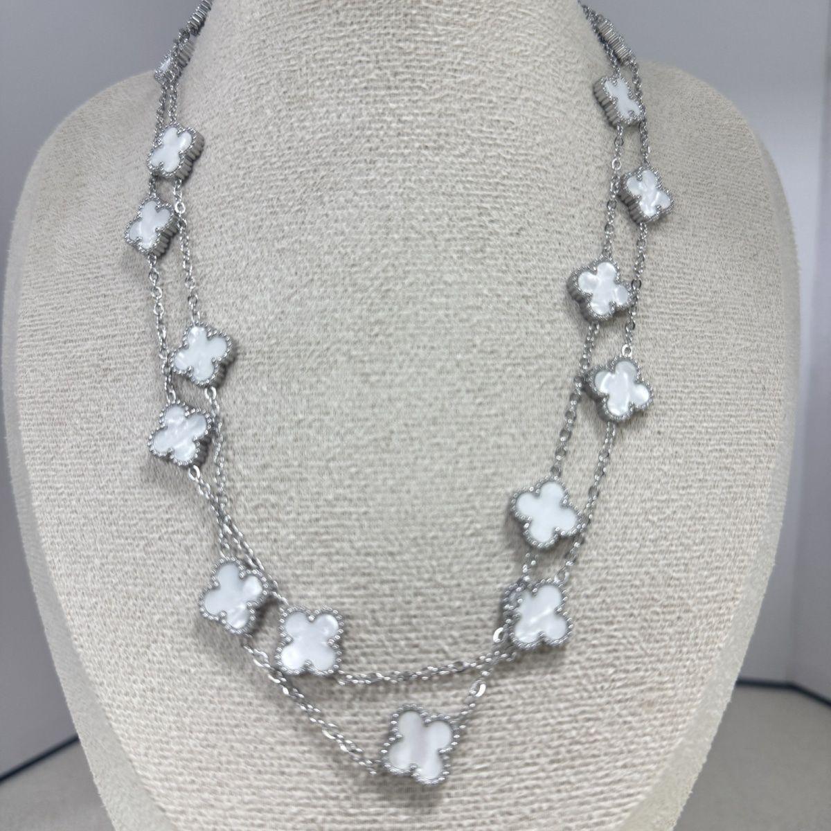 

New Arrivalfashion Four-leaf Clover Necklace Classyelegant20 Flower Long Sweater Chain Steel style 20 floral white