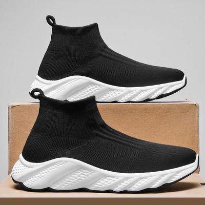 Neue Schuhe für Herren Frühling Atmungsaktiver Strick Lässige Socken Schuhe Dicksohlige Flache Skateboard Schuhe Jugend Slip-on Sneaker