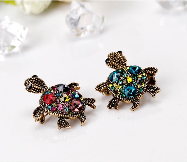Women Girls Refined Creative Brooches Cute Unique Turtles Breastpin Birthday Xmas Gift