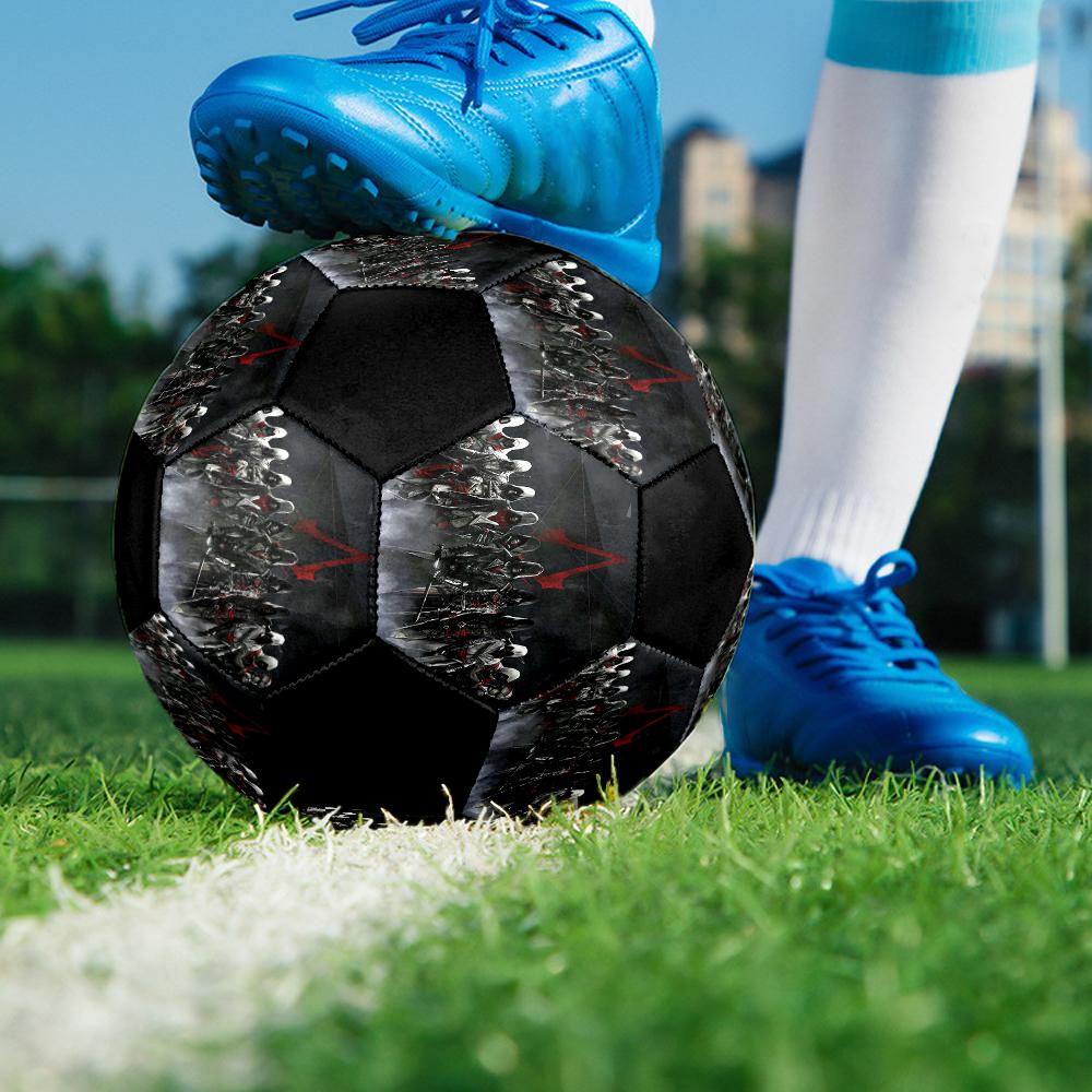 Assassin's Creed Theme Size 5 Soccer Ball, Suitable for Both Indoor and Outdoor Matches, a Gift Suitable for Everyone.