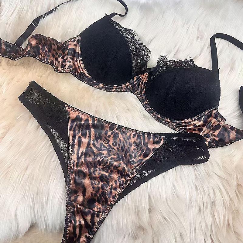 

Французское женское сексуальное тонкое хлопковое кружевное нижнее белье с леопардовым принтом, бюстгальтер для большой груди, маленький бюстгальтер против отвисания XL цветной печати леопарда