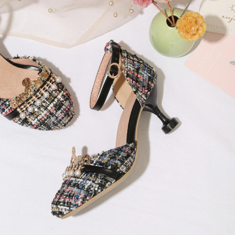 

New summer children s sandals princess high heels medium and large children s shoes student show catwalk Lolita girls sandals 39 (inner length 24.5cm) чорний