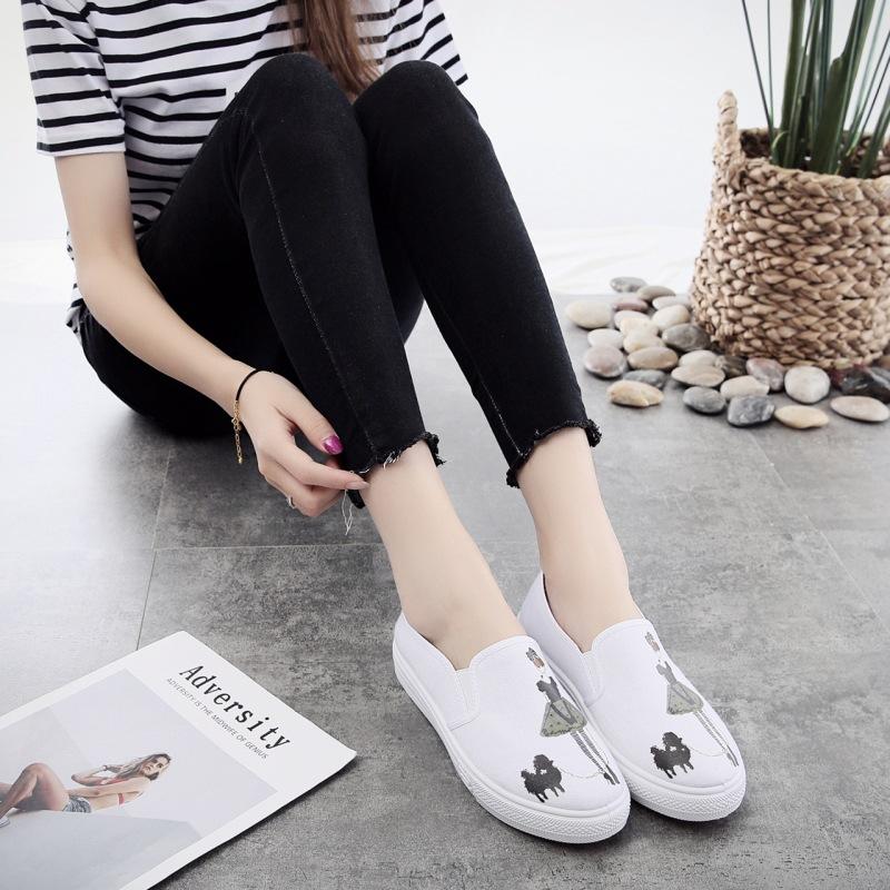 Summer New Canvas Student Flat Comfortable White Shoes Women Basic Casual Shoes Slip-on Canvas Walking Shoes Female 789