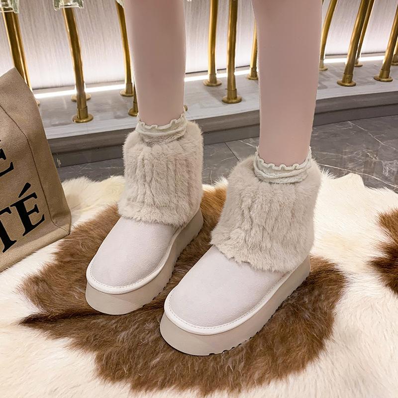 2024 Winter New Large Cotton Shoes with Thickened Short Tube Thick Bottom Warm Snow Boots Women Fur Integrated Women Shoes