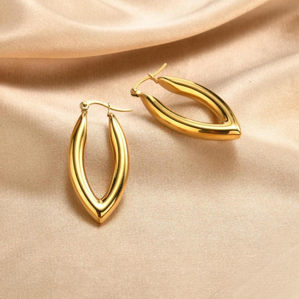 INS Style Irregular Hollow Stainless Steel Hoop Earrings: Lightweight, Layered, Perfect for Daily Wear and Parties.