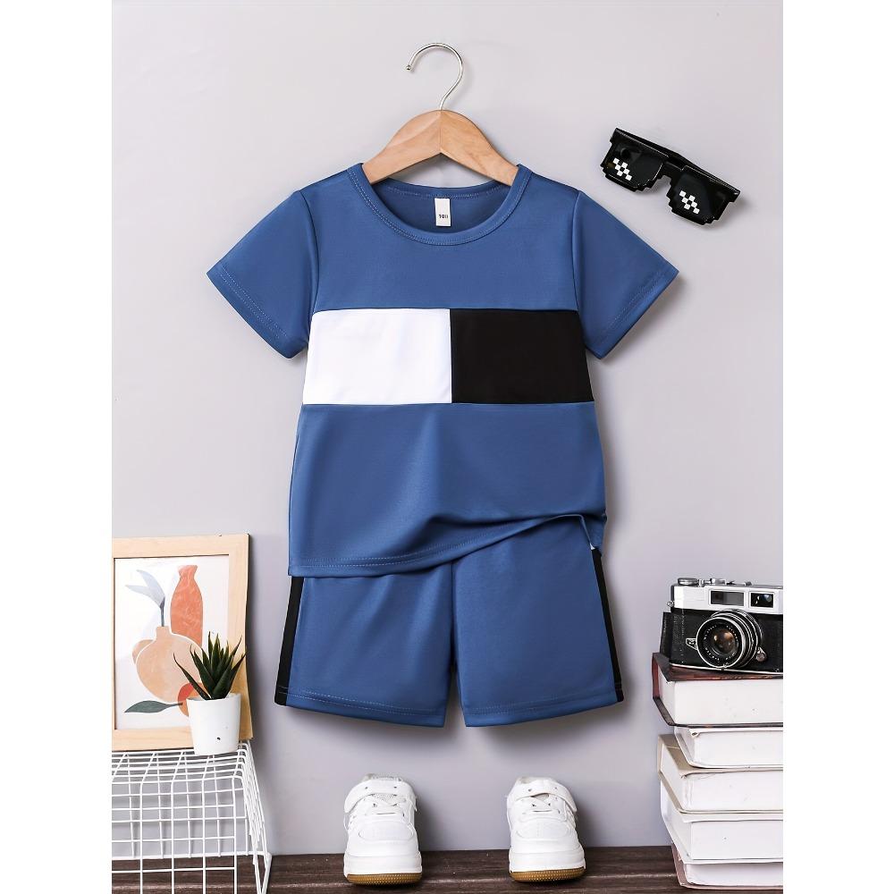 Fashion color blocked T-shirt and matching shorts set 150
