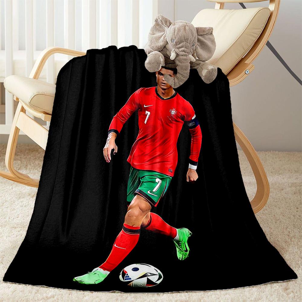 Ronaldo Manchester United Legacy Suitable blanket for offices, travel, living rooms also a good gift for friends and family Suitable for all seasons.