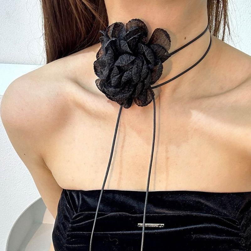 Vintage Big Flower Choker Necklace for Women Gifts Elegant Lace-up Rope Chain Necklace Fashion Jewelry Accessories
