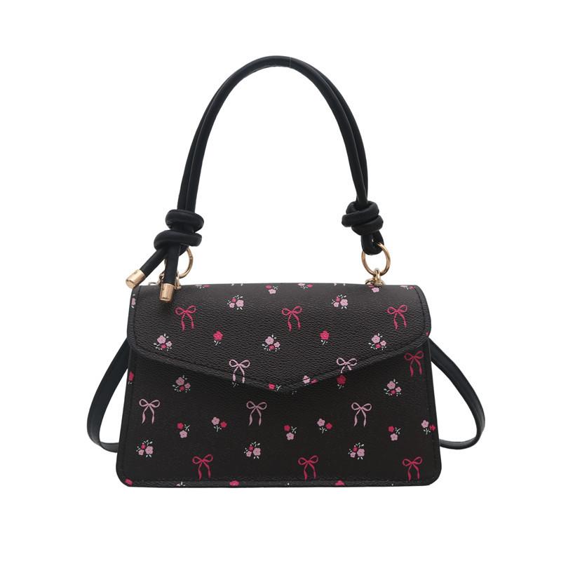 

Fresh and sweet portable small square bag women s bag autumn new cherry contrasting shoulder bag commuter bag чёрный
