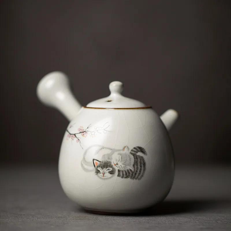 230ml Chinese Ru Kiln Side Handle Teapots Handmade Cute Cat Pattern Ceramic Kettle Travel Portable Filter Tea Pot Home Tea Set
