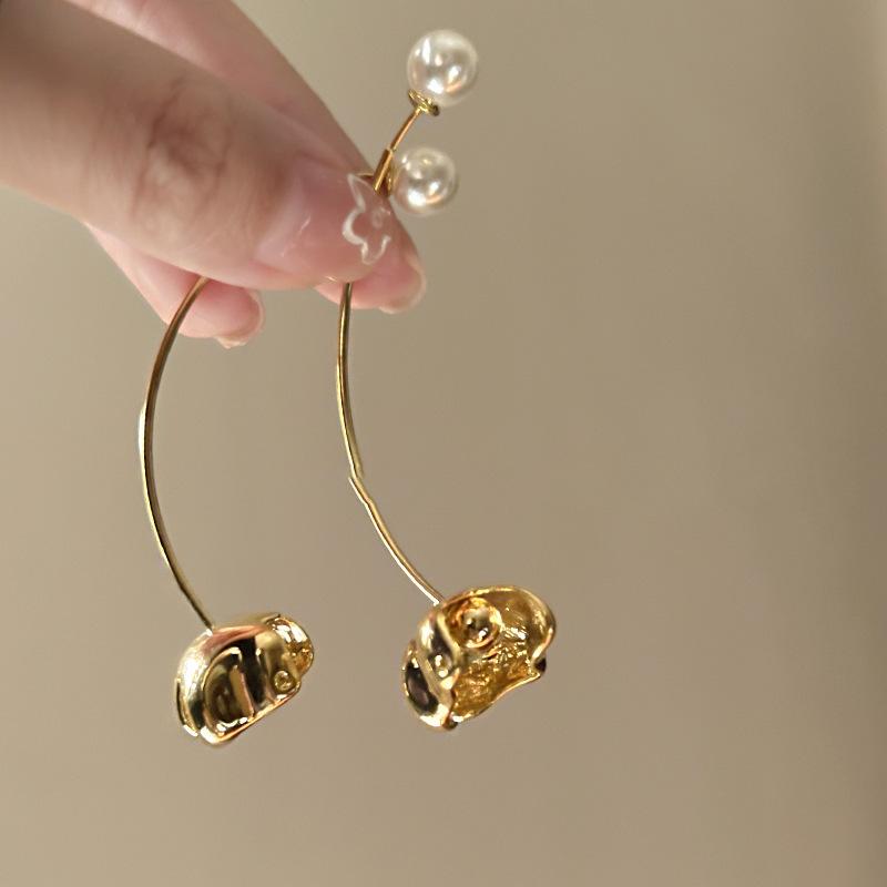 European and American special flower pearl fringed earrings temperament personalized earrings exaggerated earrings women