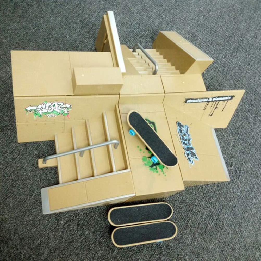 Creacom Mini Skateboard Finger Skate Skate Park Finger Skate Park Finger Sports Toy Tréninkové díly pro chlapce dívky Narozeninový Vánoční dárek