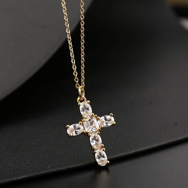 Cross necklace, zircon, European and American necklace, titanium lock chain, Instagram retro punk, personalized pendant, niche design