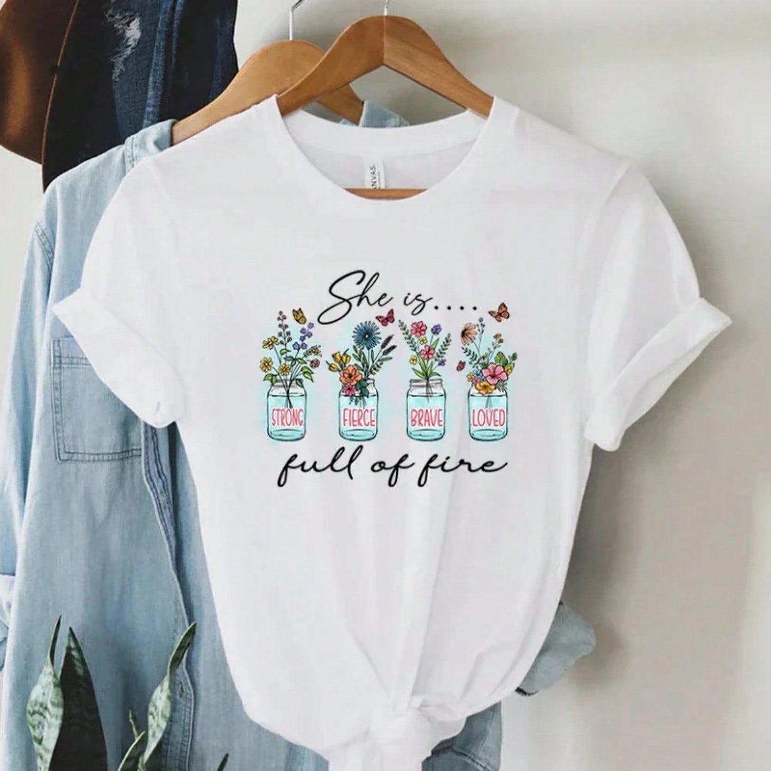 She Is Strong Fierce Brave Print T Shirt Wounisex Vintage Boho Religious Faith Tshirt Short Sleeve Tees Wounisex T-Shirt S разноцветный
