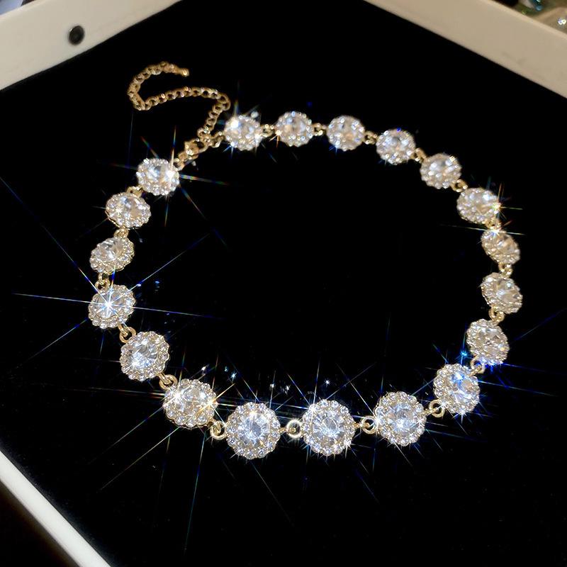 Vintage Retro Leichte Luxus Halskette für Damen - Europäisch und Amerikanisch Inspiriertes Statement-Stück