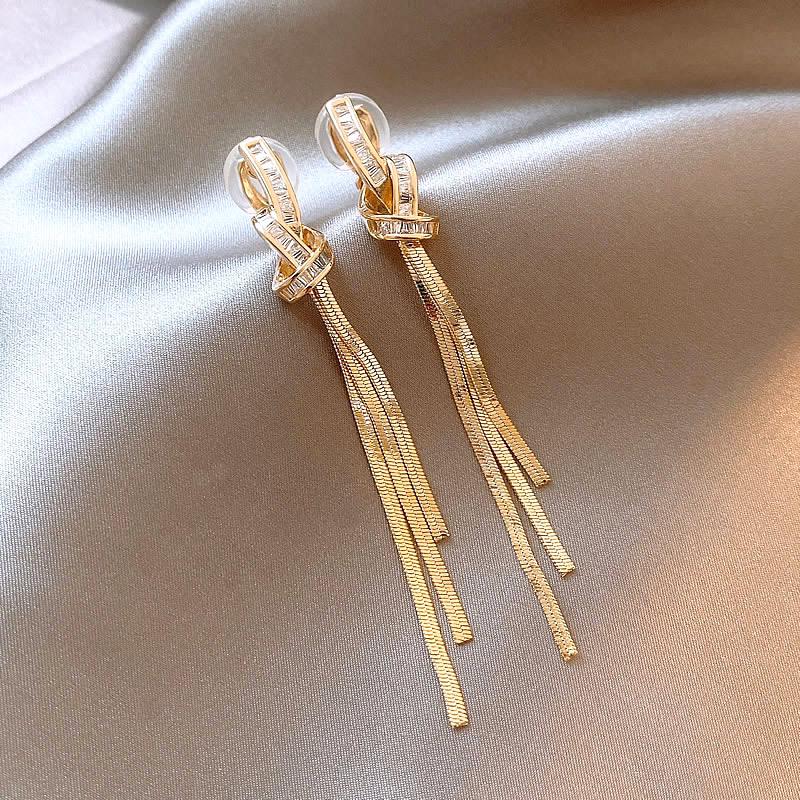 Sterling Silver Tassel Earrings, Light Luxury, 2026 Hot Style, Unique High-End Feel, Elegant Ear Drops for Women