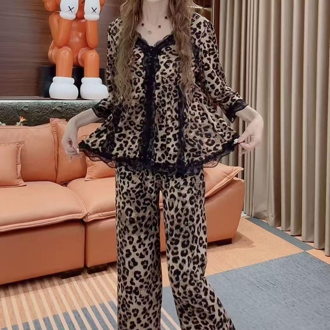 

Women s One-Piece Autumn/Winter Pajamas with Chest Pad 4XL (recommended 160-180 jin)